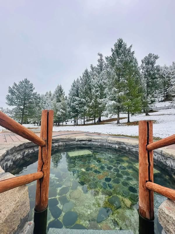 ♨️ Tsenher Hot Springs & Ancient Karakorum Expedition (3 Nights / 4 Days)